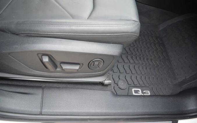 Audi Q3 cena 147500 przebieg: 45000, rok produkcji 2021 z Jutrosin małe 781